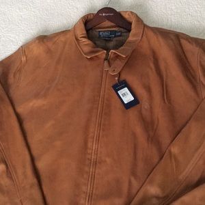 Men’s brown leather jacket